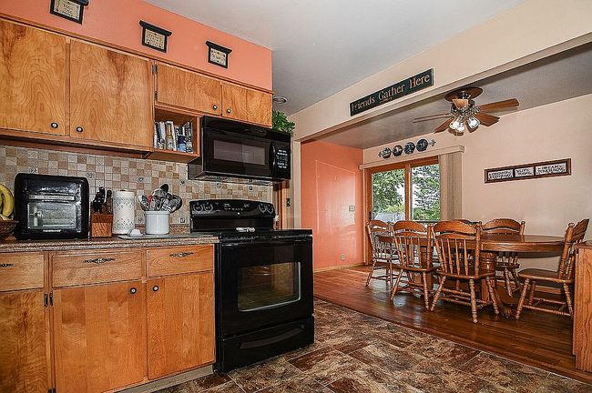 Photo of 2068 Carter Rd, Dubuque, IA