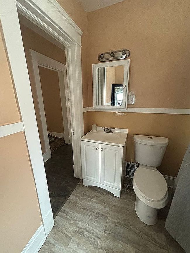 Image of 1768 Wayside Rd