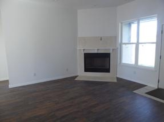 Image of 302 Little St
