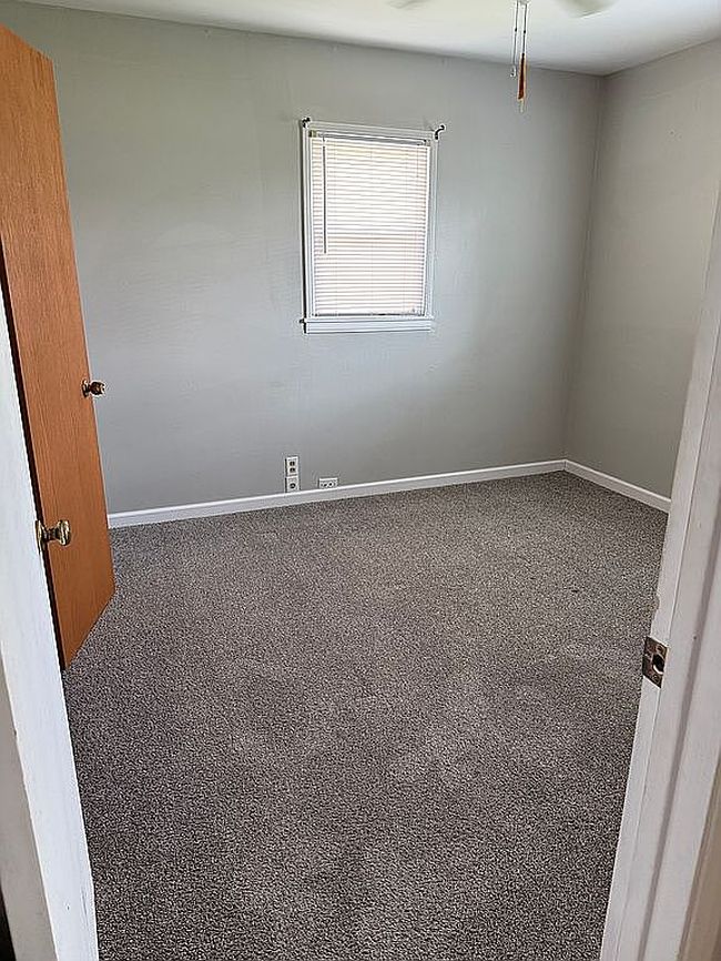Photo of 6211 Karen St, Omaha, NE