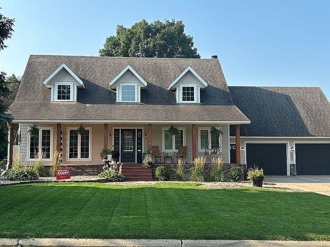 Photo of 803 5th St Sw