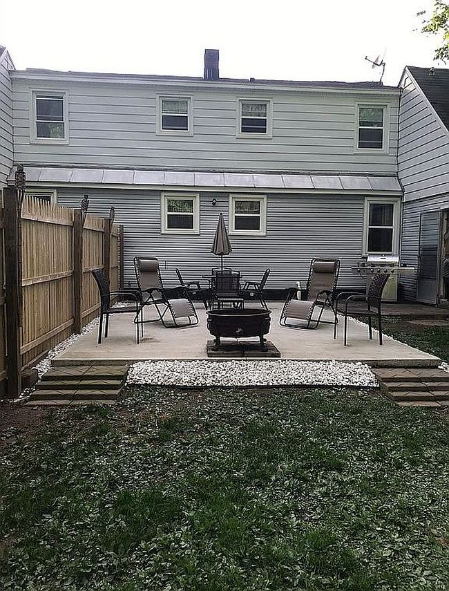 Photo of 412-414 Elmhurst Rd, Utica, NY
