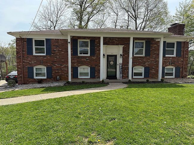 Image of 231 Oakwood Dr