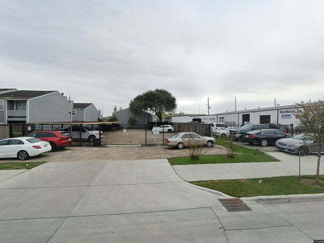 5807 Beverlyhill St Apt 23, Houston, TX