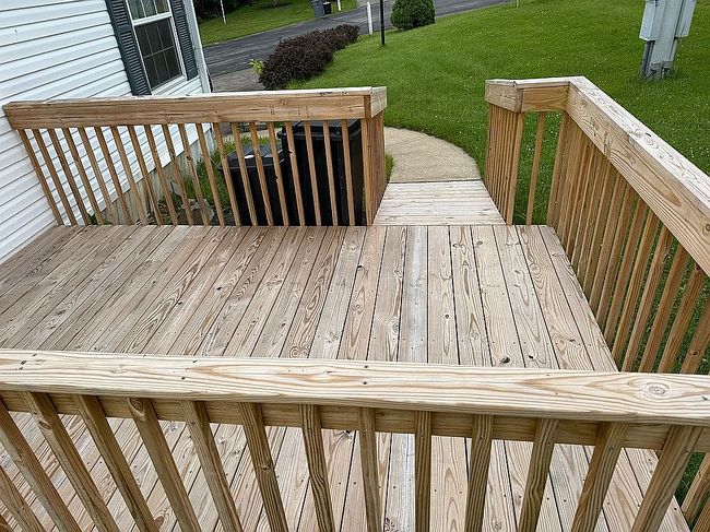 Image of 4 Colonial Dr