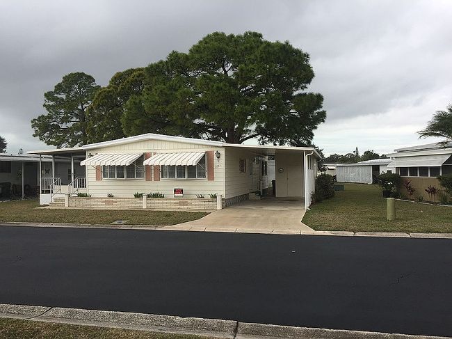 Image of 3137 Saralake Dr S