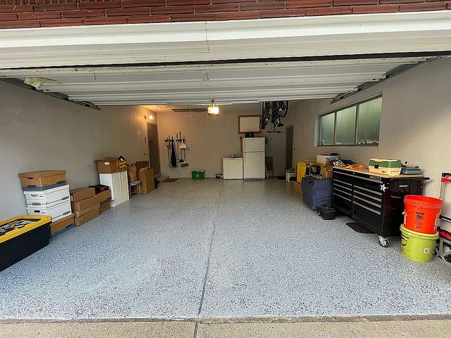 Photo of 602 N Higbie Pl, Grosse Pointe Woods, MI