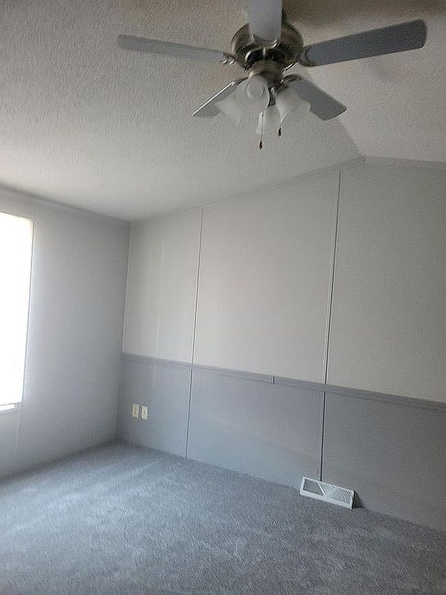 Photo of 2897 Collingwood Dr #8, Bay City, MI