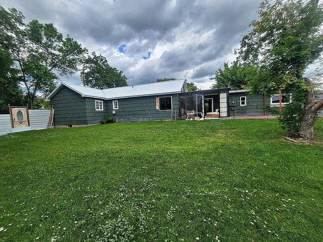 Photo of 1104 6th St W, Kalispell, MT