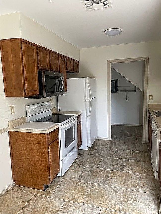 Image of 900 Taulbee Ln