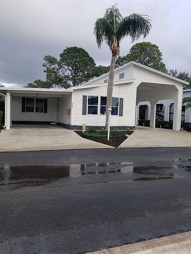 Photo of 658 Safari Hunt Dr, Sebring, FL