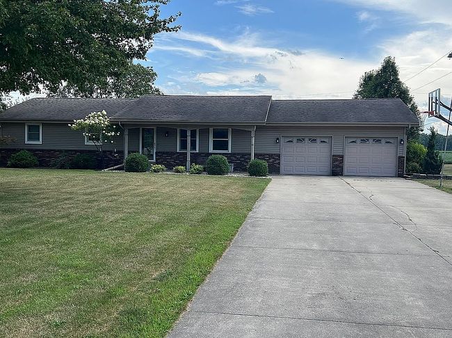 Photo of 4910 Whippoorwill Ln