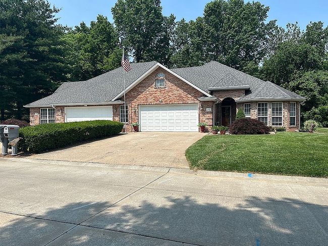 Photo of 1707 Paul Revere Dr, Cape Girardeau, MO