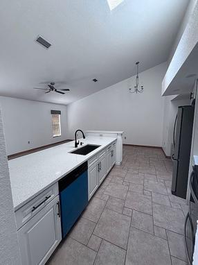 Image of 1382 Aladdin Rd