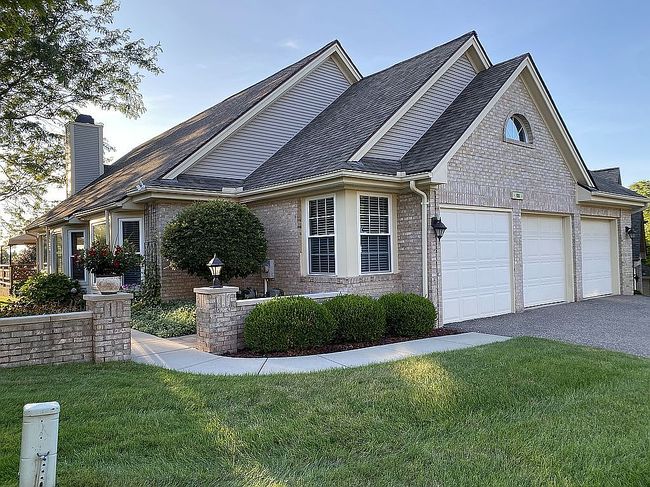 Photo of 806 Whisperwood Dr