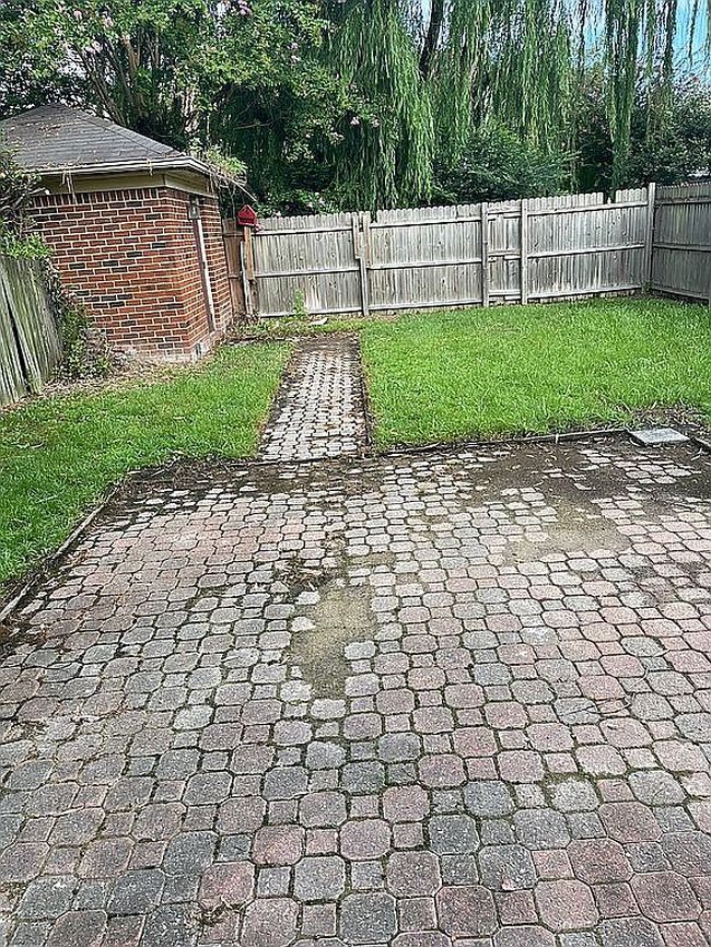 Additional photo 2 of property located at 321 Boerum Ct