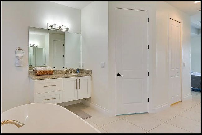 Preview of property located at 2229 Sw 17th Pl