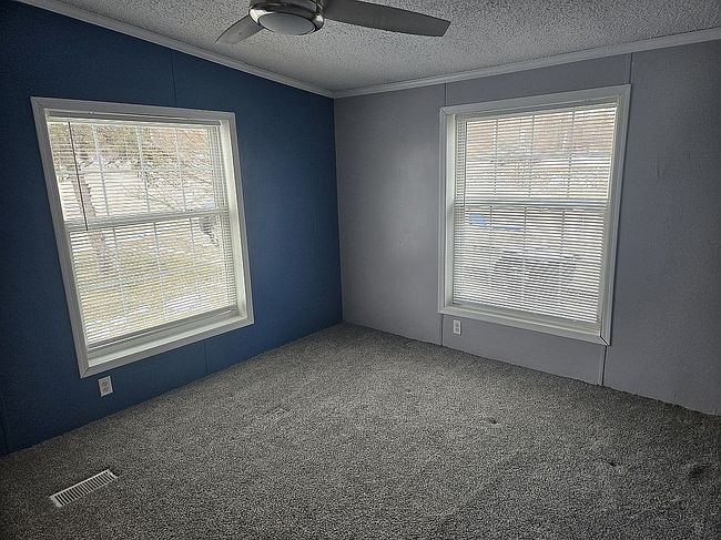 Image of 769 S Warbler Ln