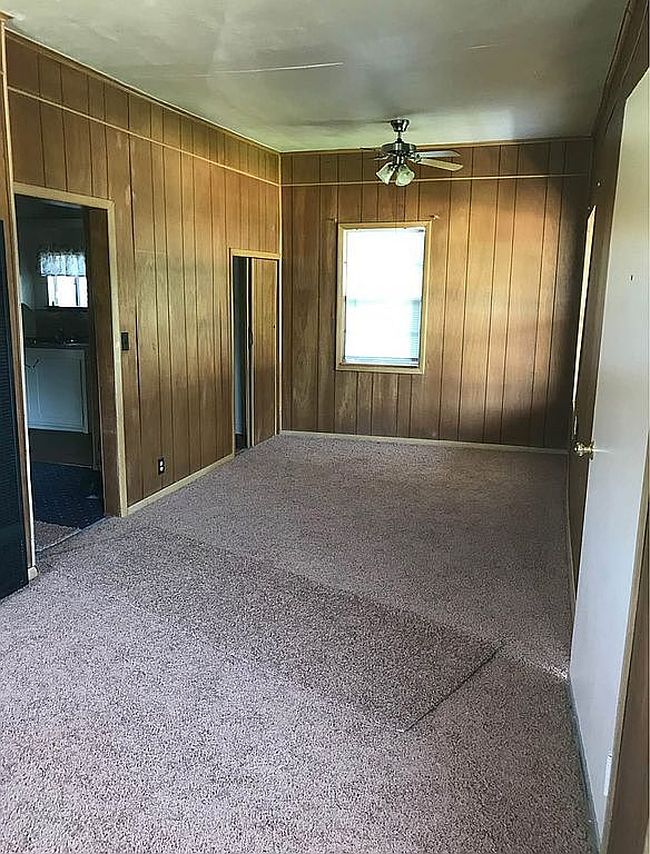 Image of 2220 N Aydelotte Ave