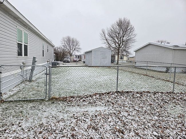 Image of 1915 Rosewood Dr