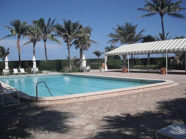Image of 170 N Ocean Blvd Apt 210