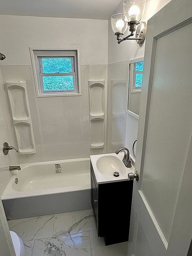 Photo of 5644 Ollie St, Pittsburgh, PA