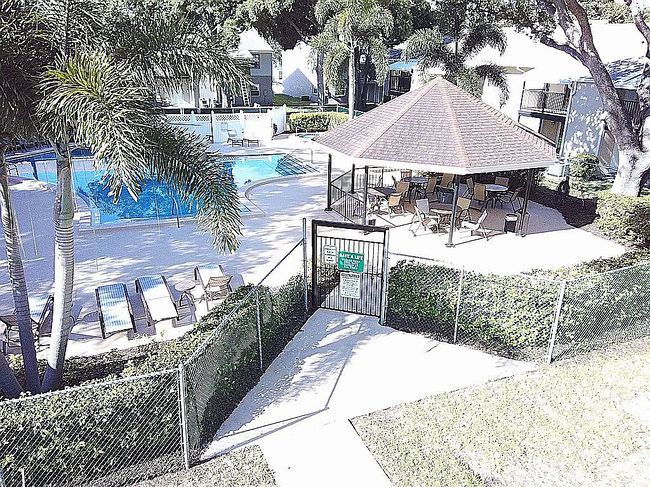 Image of 3808 N Oak Dr Unit U42