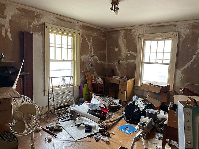 Additional photo 4 of property located at 700 N Morton Ave