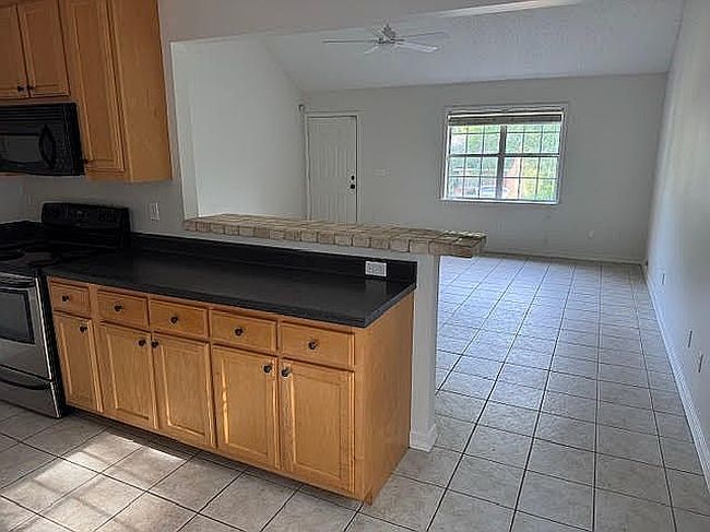 Photo of 111 Twin Oaks Cv, Oxford, MS