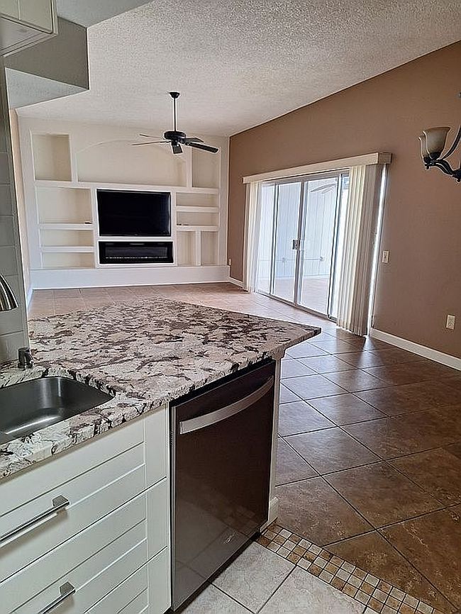 Photo of 10533 W Ocotillo Dr, Sun City, AZ