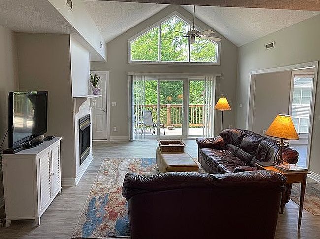 Image of 411 Albemarle Blvd Apt 2B