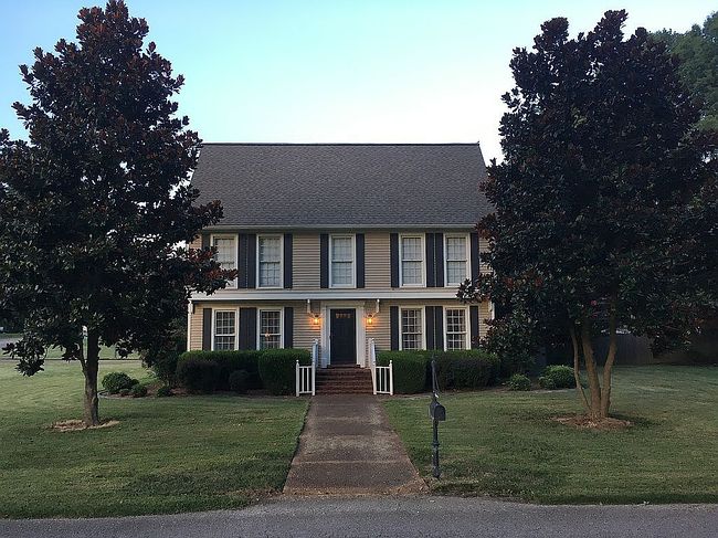 Photo of 8 Charleston Sq, Jackson, TN