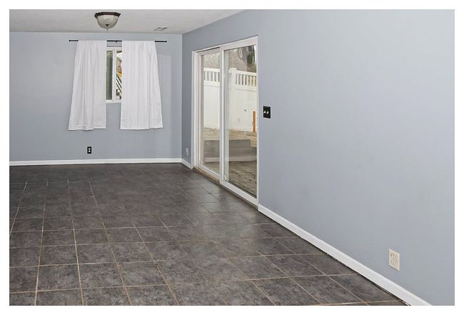 Additional photo 1 of property located at 5655 S 186th Ave