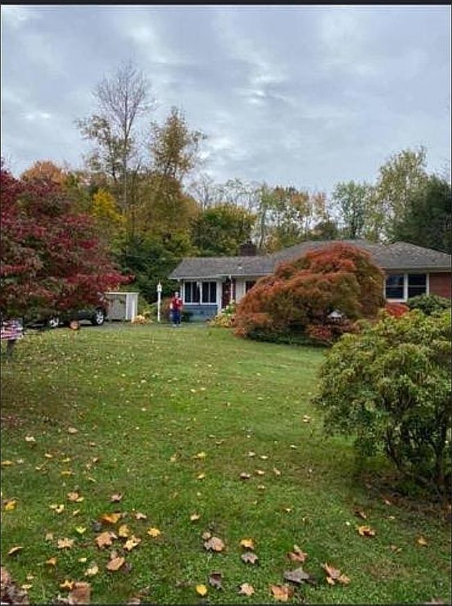 Photo of 65 Townsend Rd, Crompond, NY