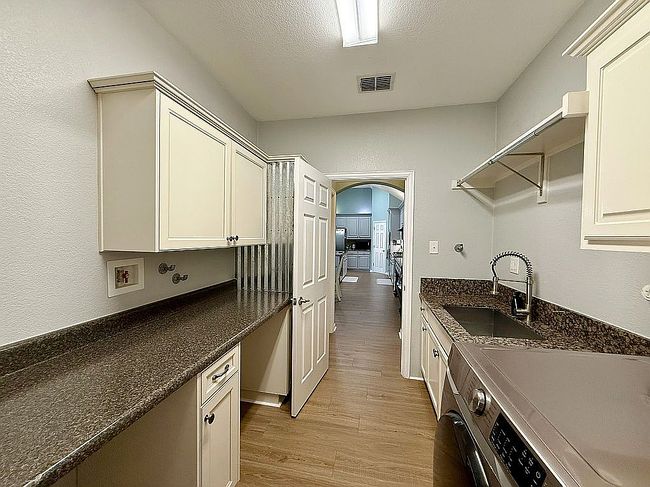 Additional photo 2 of property located at 1329 Cog Hill Dr