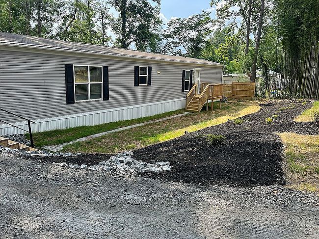 Photo of 365 Rock Rd, Rutherfordton, NC