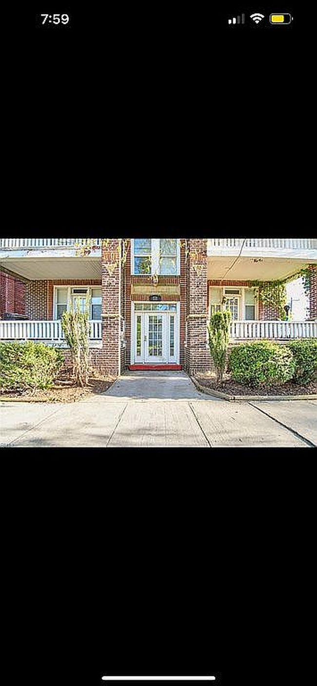 Photo of 535 W 36th St Unit 305
