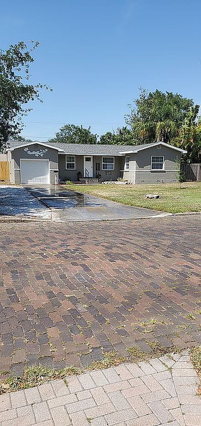 Image of 6315 8th Ave N