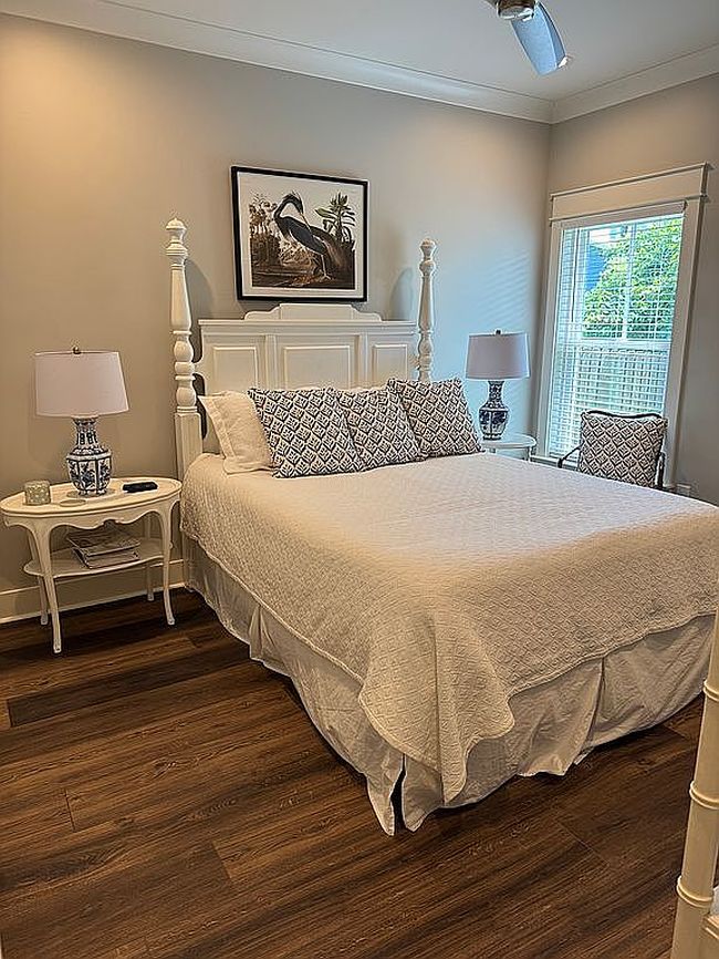 Image of 5390 Bay La Launch Ave