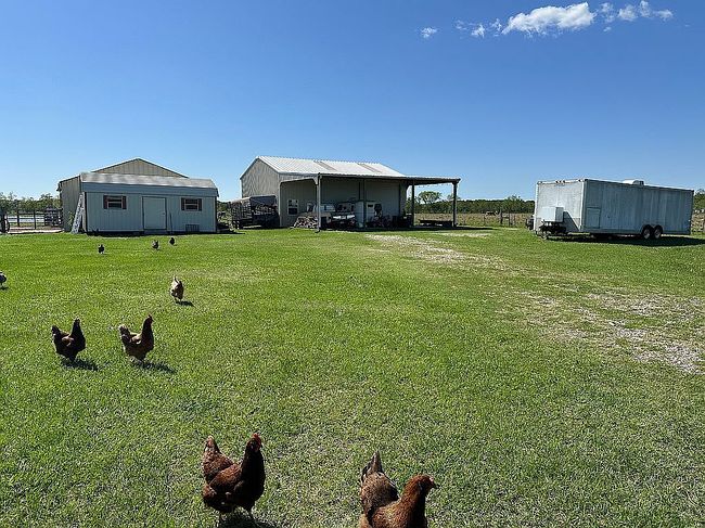 Photo of 734 County Road 3011, Dayton, TX