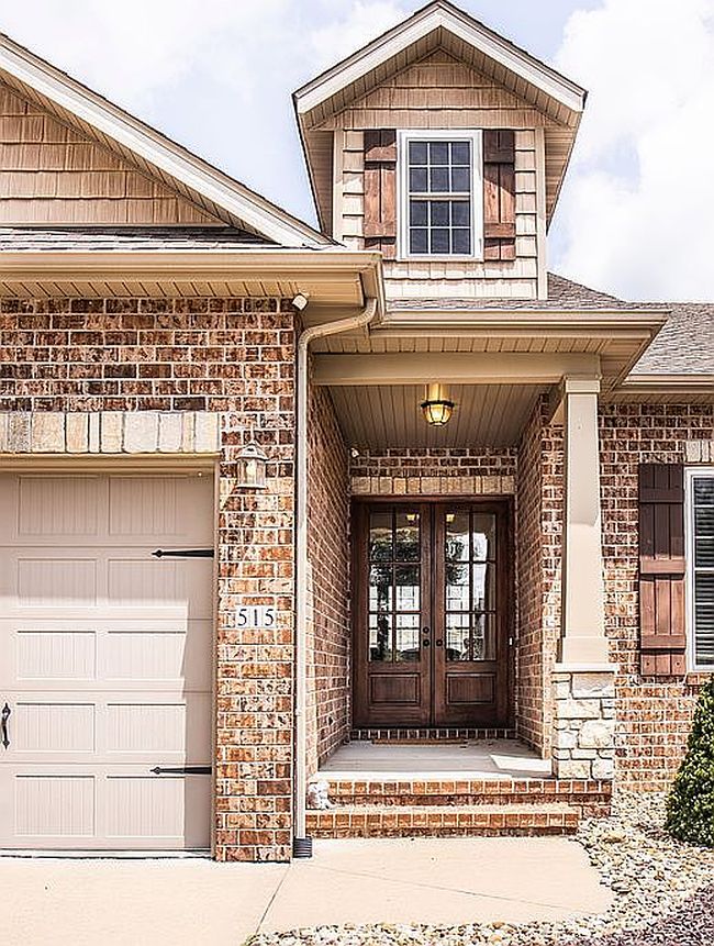 Photo of 515 Glendale Dr, Troy, IL