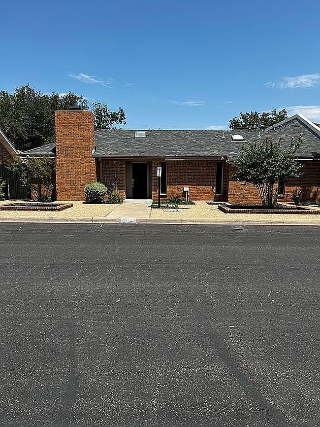 Photo of 2914 Moss Ave