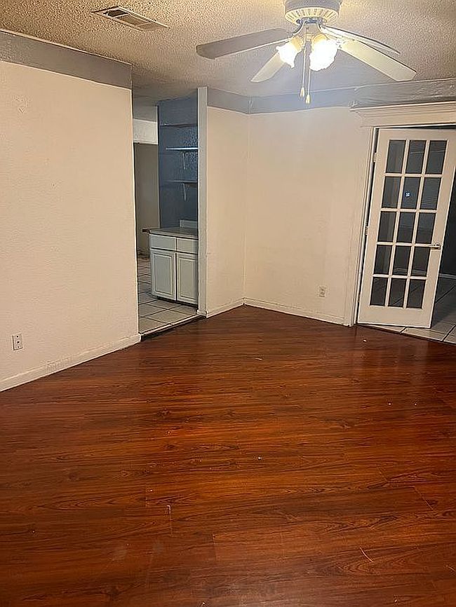 Preview of property located at 4600 Strong Ave