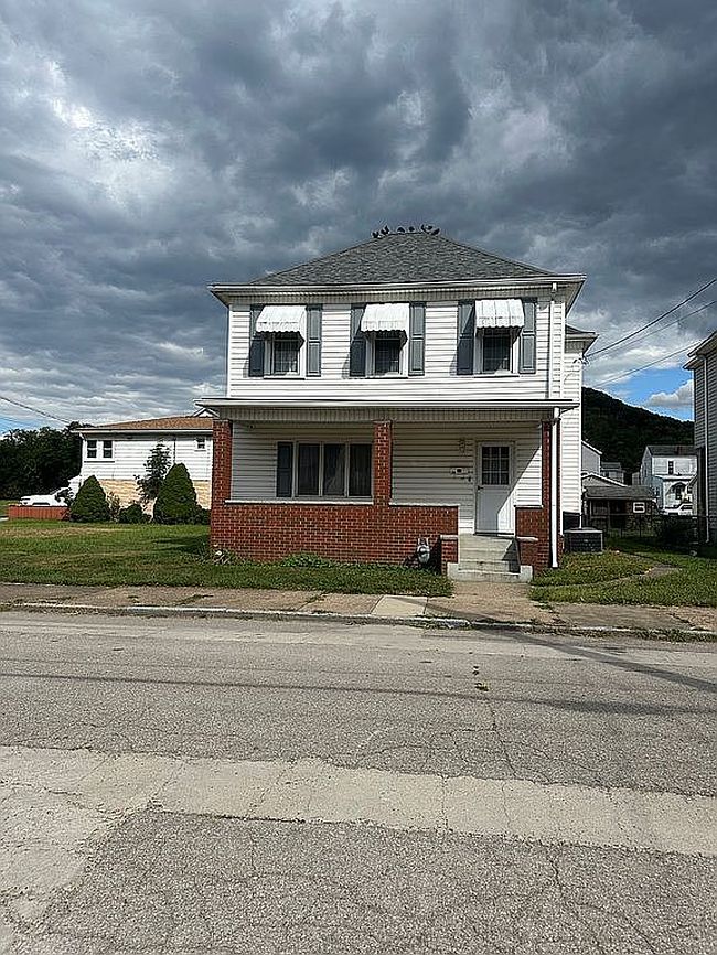 Photo of 404 Grant St
