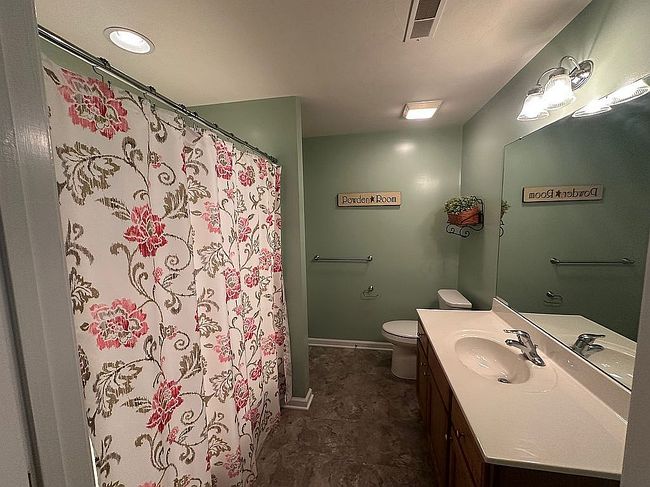 Photo of 606 N Marshview Rd, Stewartstown, PA