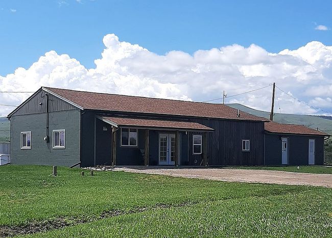 7957 State Highway 789 #82520, Lander, WY