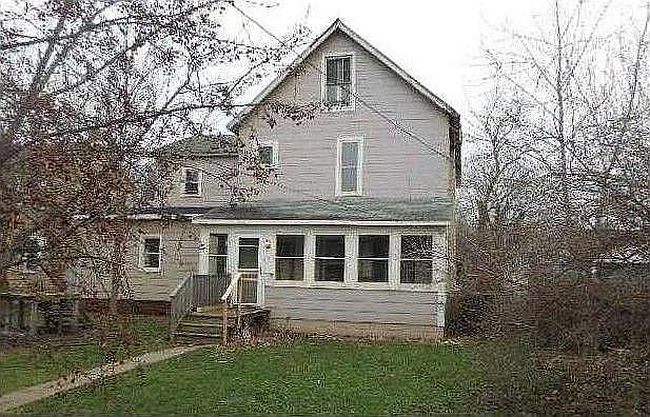 Image of 133 S Center St