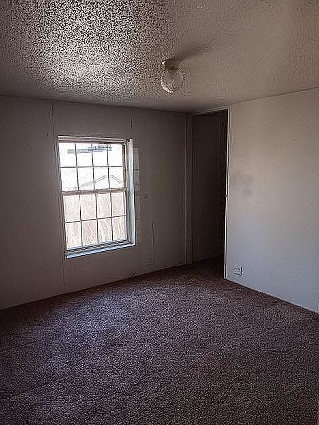 Photo of 6564 E Michigan Ave Trailer 103, Saline, MI