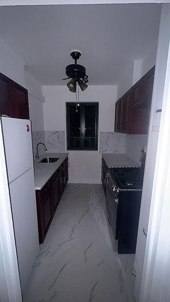 Photo of 1491 West Ave Apt 3G
