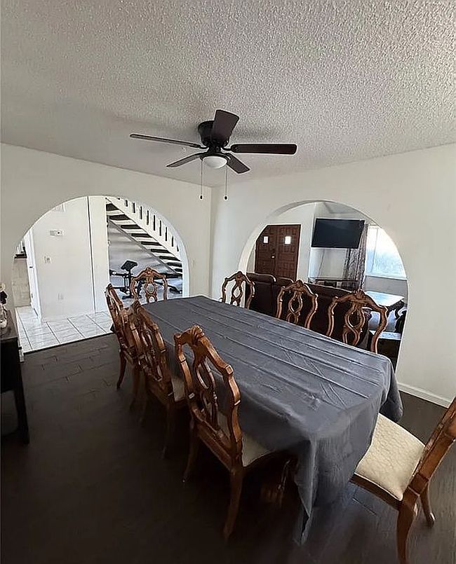 Additional photo 2 of property located at 6801 Rycroft Dr